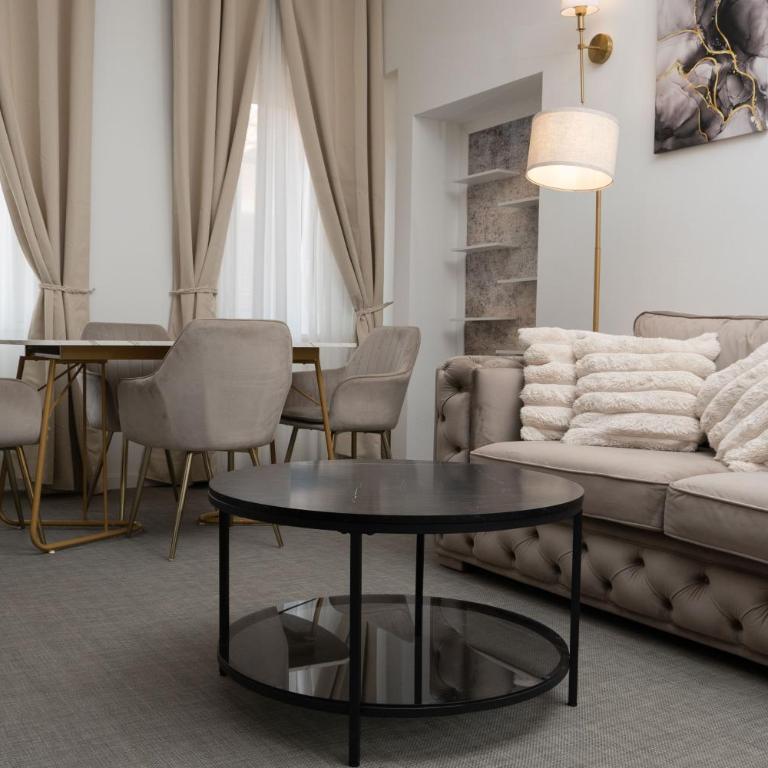 Penthouse Colosseo III - Appartamento con 2 Camere da Letto - 12