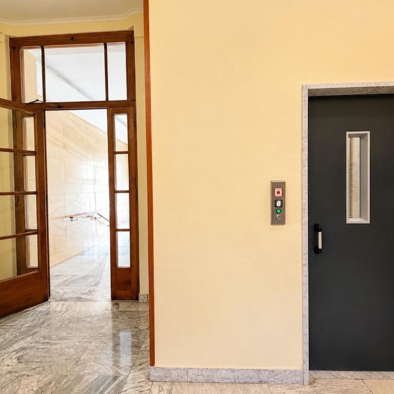 MR Apartment San Giovanni - Appartamento con 2 Camere da Letto - 9