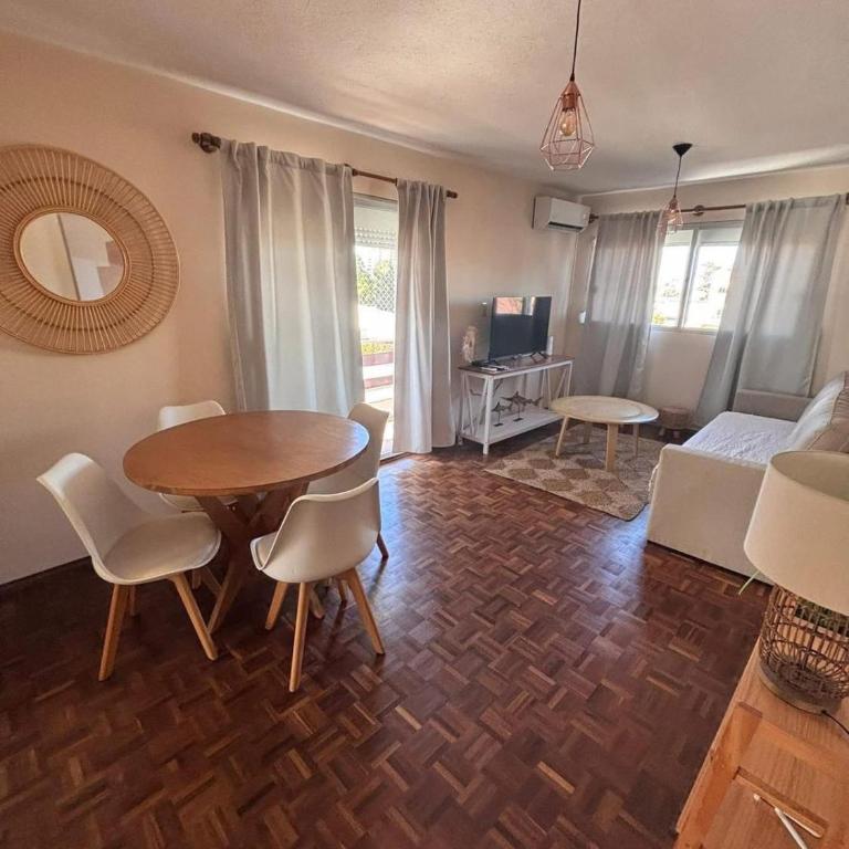 Punta del Este - Excellent location - Edif Del Sol - Apartamento de 1 dormitorio - 1