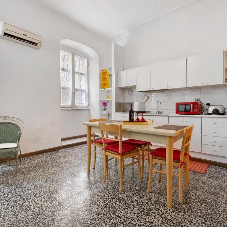 Chez Moi - Holiday Home - One-Bedroom House - 7