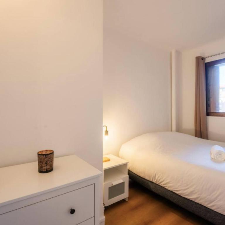 Apartment with a balcony near the Rotunda - Apartamento - 9