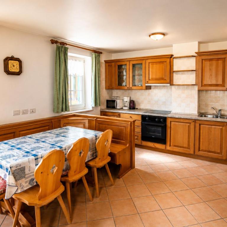 Casa Cesarina by AMA Val di Fassa - Appartamento con 3 Camere da Letto - 10