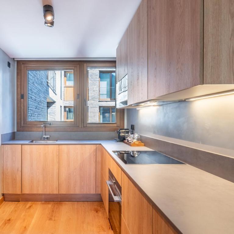 6 PEOPLE Luxury Wooden Apartment 1 Min to Ski Lift Pool Sauna by SELECT RENTALS ANDORRA - Apartamento con terraza - 24