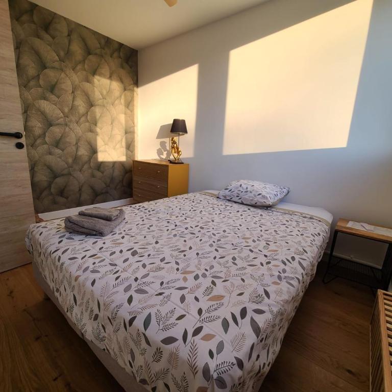 BnGo I L'Oliveraie I 5 chambres, 2 salles de bain, 1 wc, garage, balcon, 9 personnes - Apartamento Deluxe de 5 dormitorios - 29