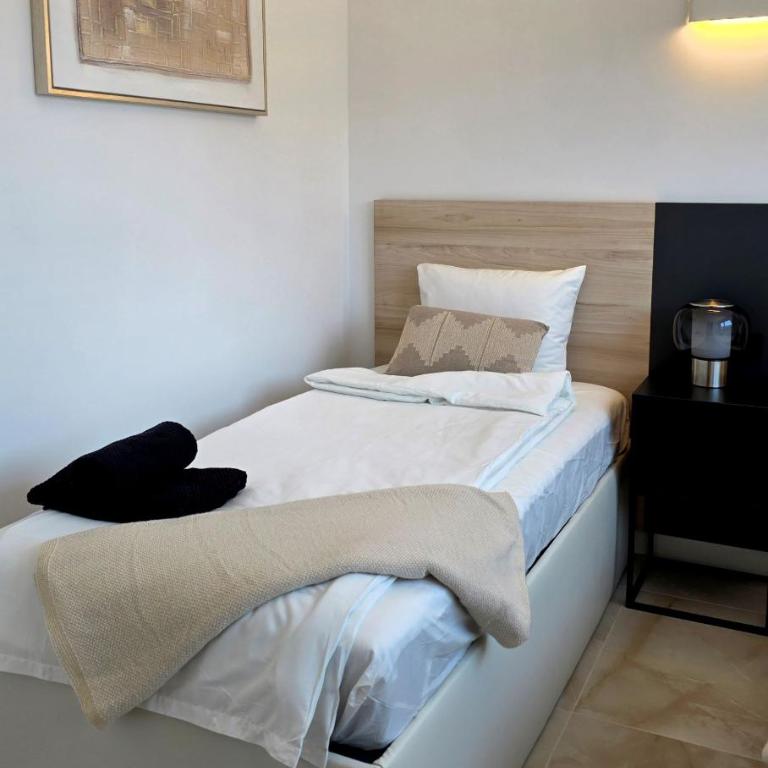 Casas Holiday - Punta Prima - Three-Bedroom Apartment - 19