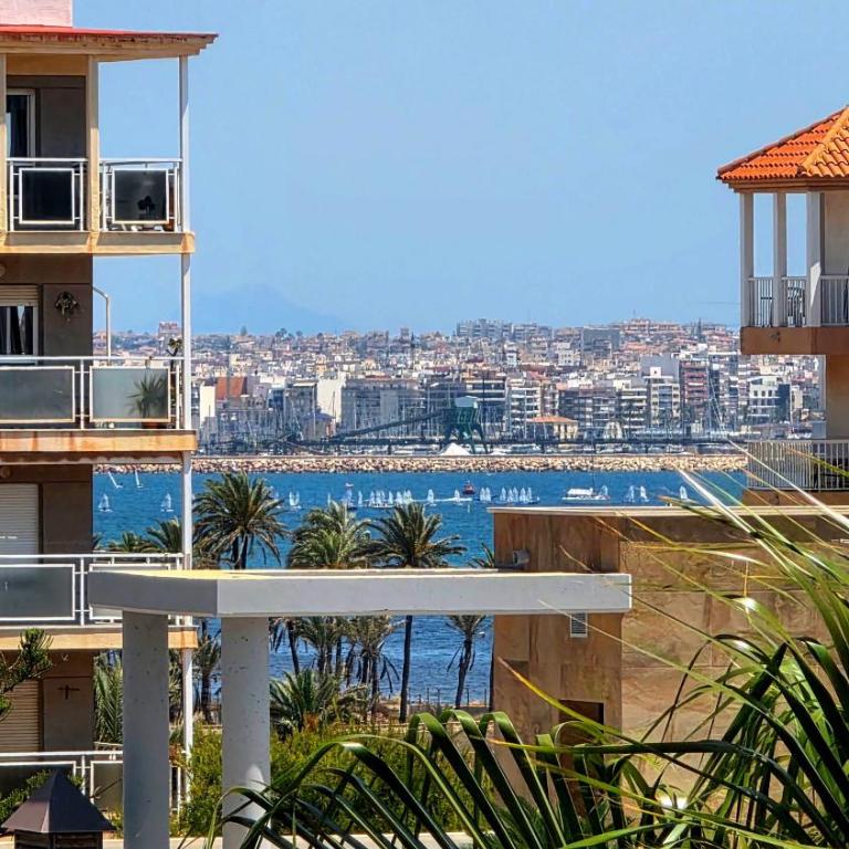 Casas Holiday - Punta Prima - Three-Bedroom Apartment - 29