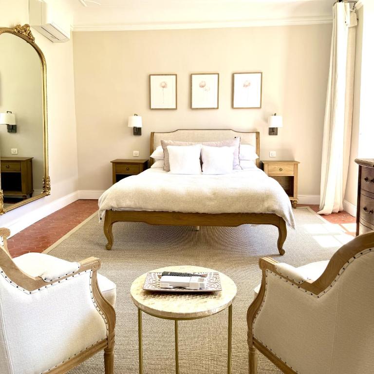 Château Saint Perret - Chambre Lit King-Size Deluxe - 3