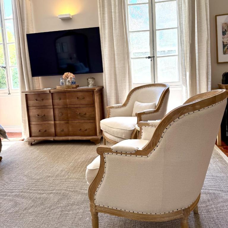 Château Saint Perret - Chambre Lit King-Size Deluxe - 5