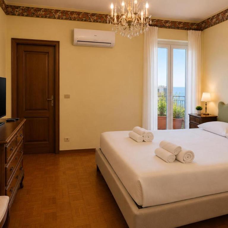 Sunset Penthouse - Attico vista mare - Two-Bedroom Apartment with Terrace and Sea View - 2