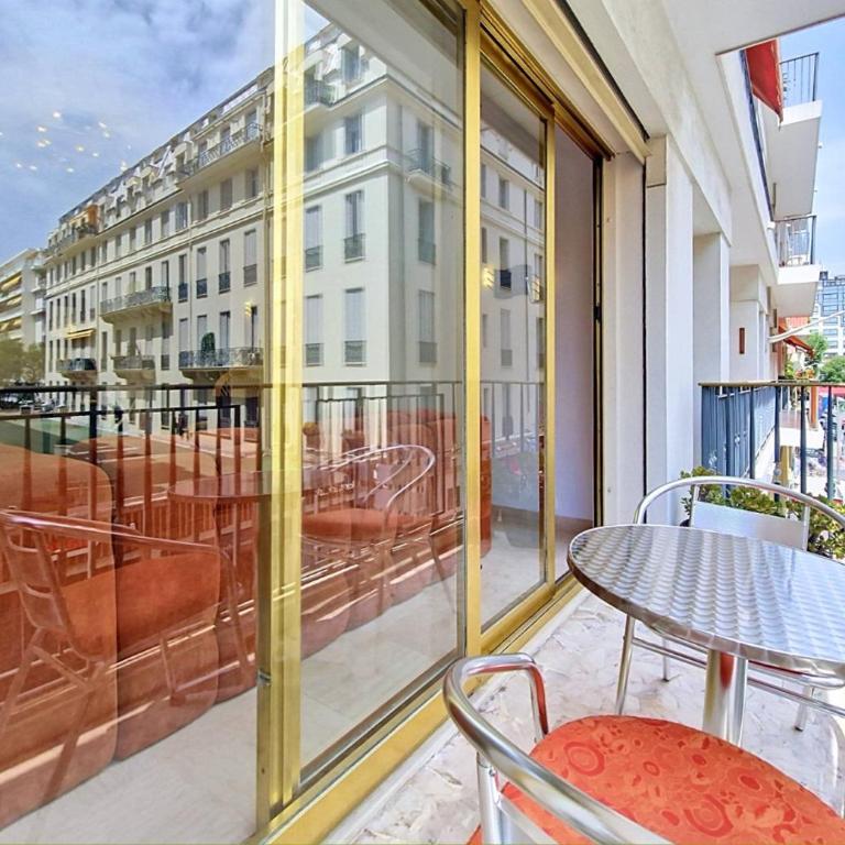 Nestor&Jeeves - JOFFRE GRIMALDI - Central - Balcony - Apartamento con balcón - 2