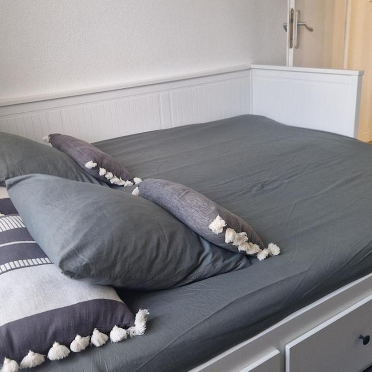 agréable appartement très bien situé calme et bien équipé - Studio - 7