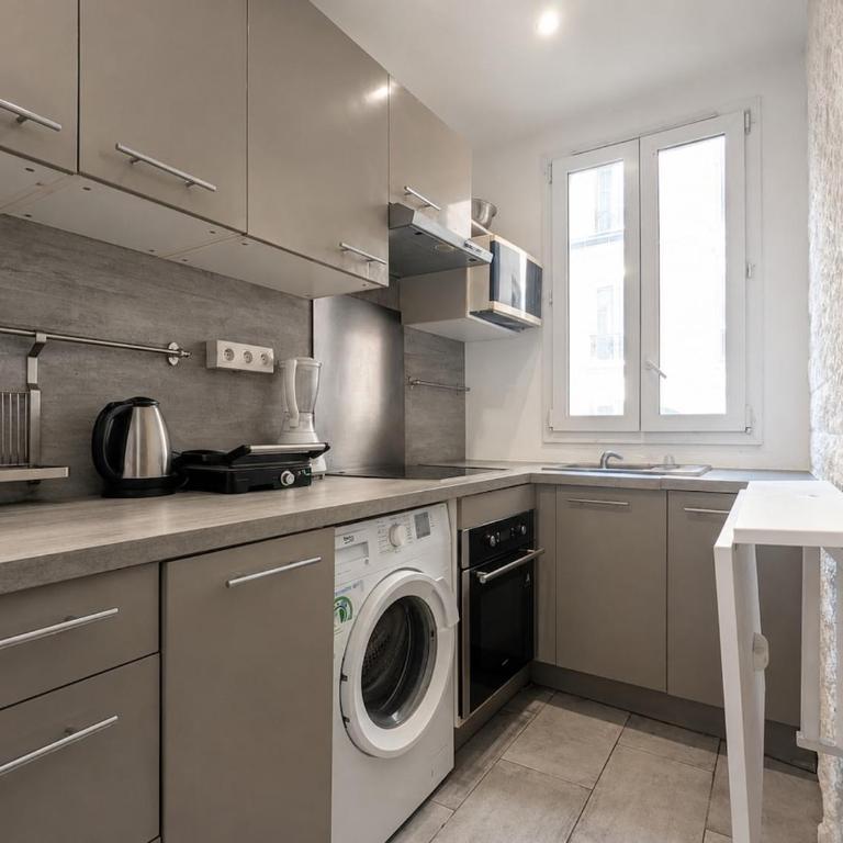 Bel appartement chic et confortable - 3 personnes - Appartement 1 Chambre - 13