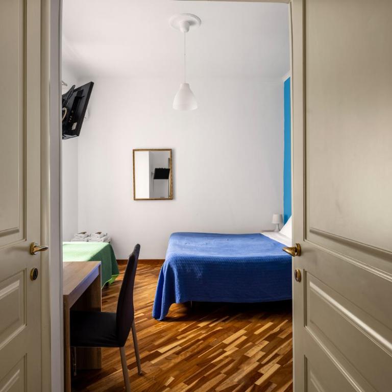 Ai Bastioni del Massimo - Camera Tripla con Bagno Privato - 5