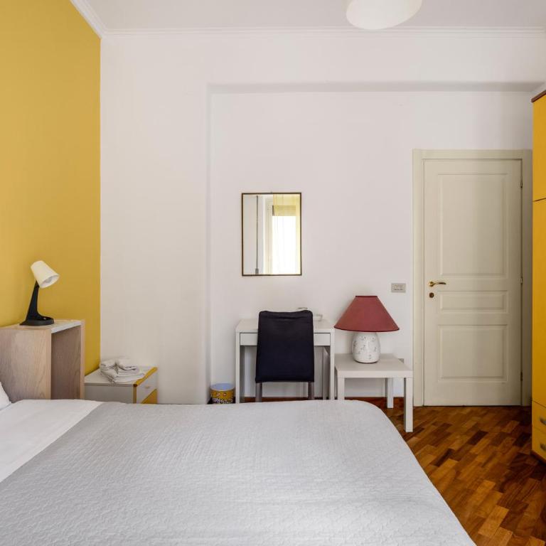 Ai Bastioni del Massimo - Camera Tripla Basic con Bagno in Comune - 18