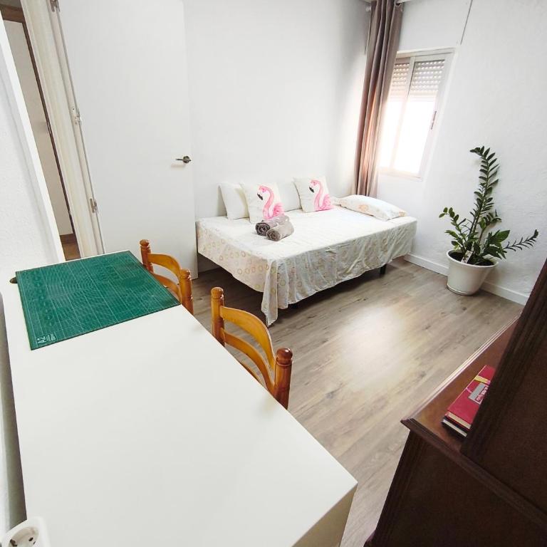 Amplio piso cerca de la playa y del mercado municipal - Apartment mit 3 Schlafzimmern und Balkon - 5