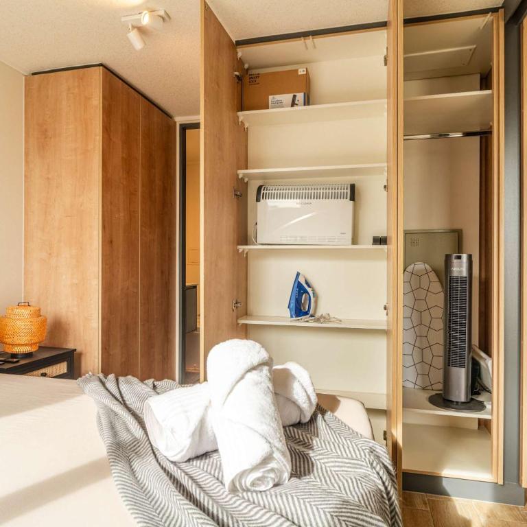HOM I MetroParqueBustamante Wifi CentroUrbano - Apartamento - 3