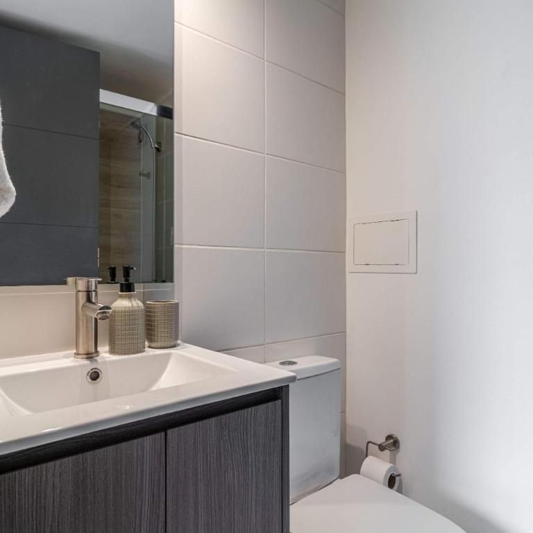 HOM I MetroParqueBustamante Wifi CentroUrbano - Apartamento - 30