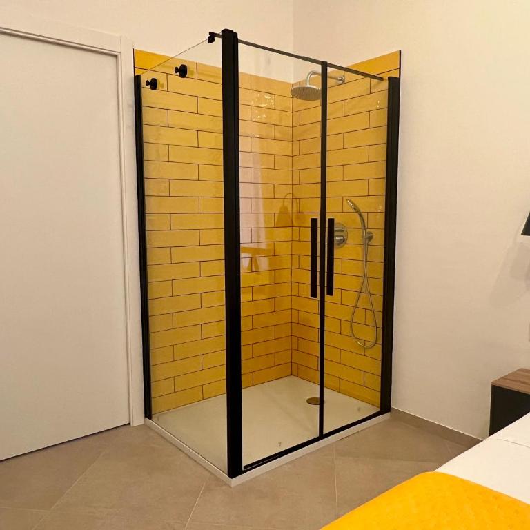 IconicArt - Tourist Accommodation - Camera Matrimoniale Deluxe - 13