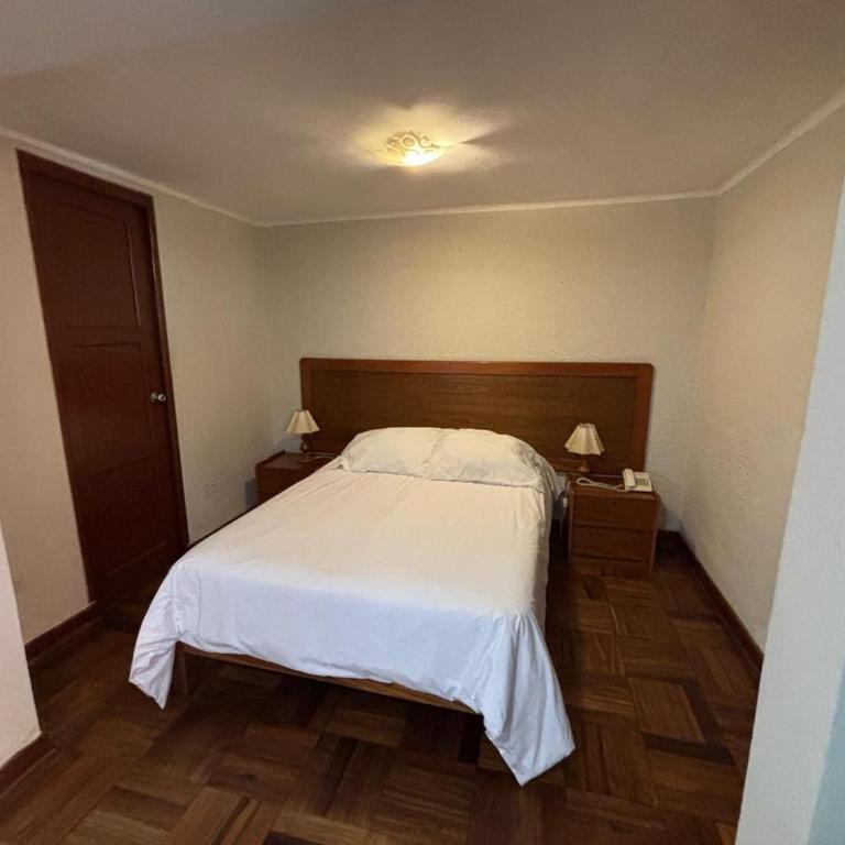 Sori Apartments - Double Room - 5