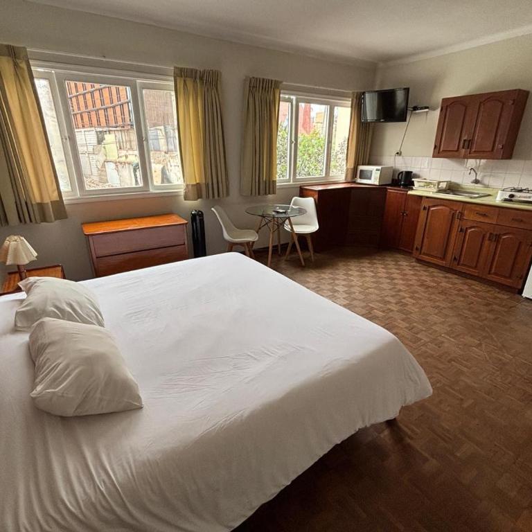 Sori Apartments - Double Room - 11