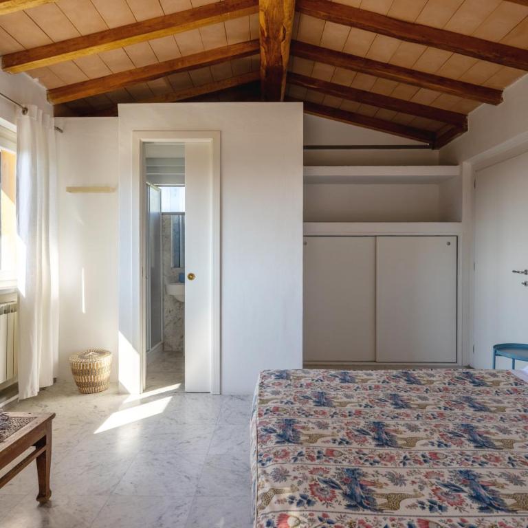 "The Ulivi" inside Le Agavi Private Park, shared Pool and Tennis 200m far, Sea View Apartment 2 AC BDR, 2BTH, parking next home and private garage in Lerici! Cooking Lesson and Wine Tasting - Casa con 2 Camere da Letto - 27
