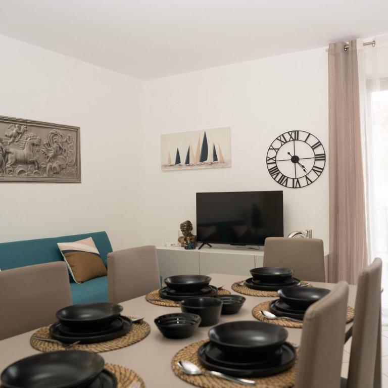 Domus Augusto - Appartamento con 2 Camere da Letto - 13