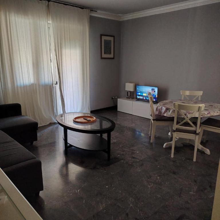Maison Amelie luminous apartment- 15 min to Venice - One-Bedroom Apartment - 2