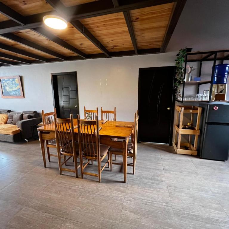 Anagrama house - Three-Bedroom Apartment - 4