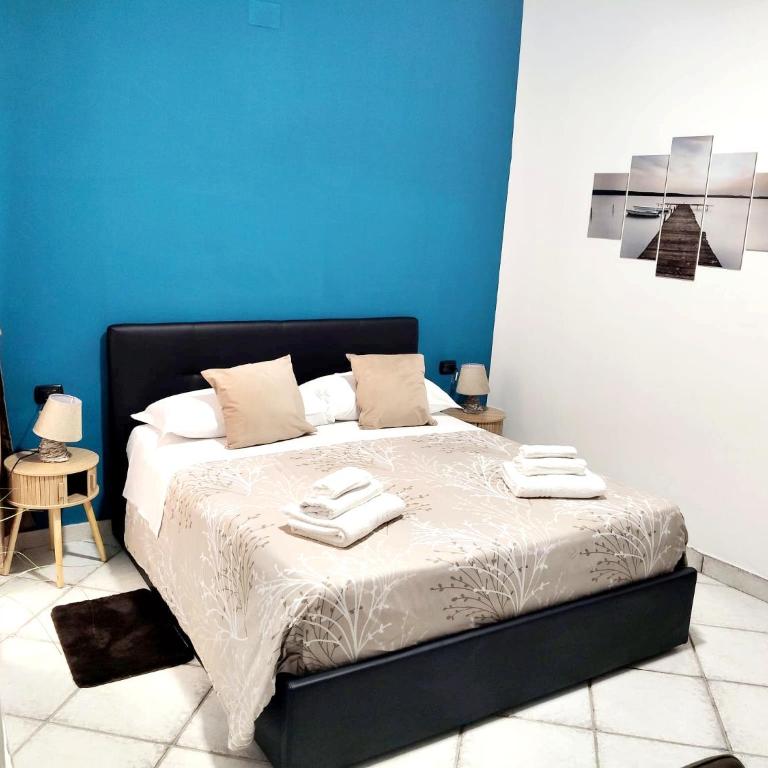 Partenope chiaia Suites & room's - Camera Matrimoniale Standard - 11