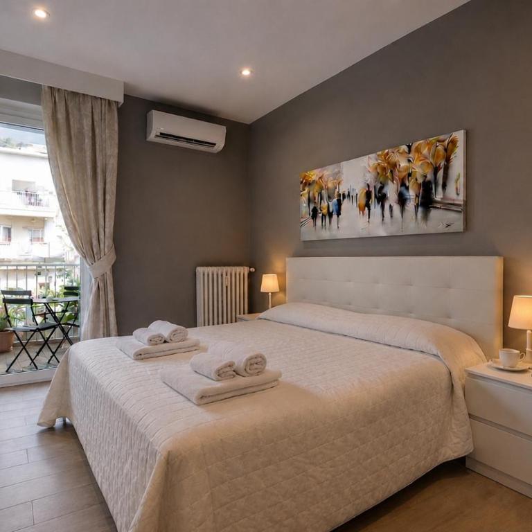 Tollì rooms - Deluxe Double Room with Balcony - 1
