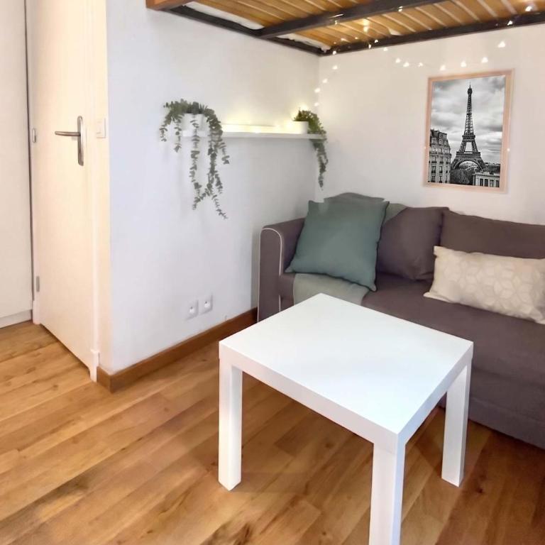New 146 Suite Ludivine - Cosy Apartment Paris Center - Studio - 2