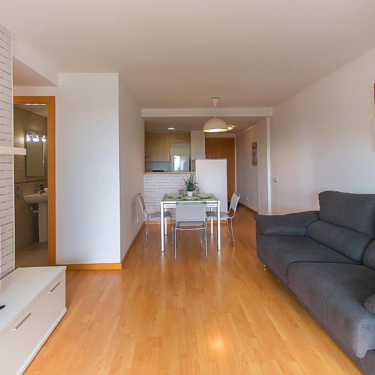 WELCS APARTAMENTO 412 EMP con piscina comunitaria - Apartamento - 3