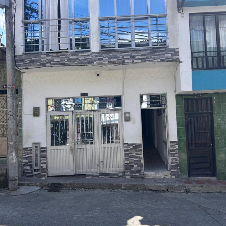 Apartamento amoblado Chinchiná - Apartamento de 3 dormitorios - 10