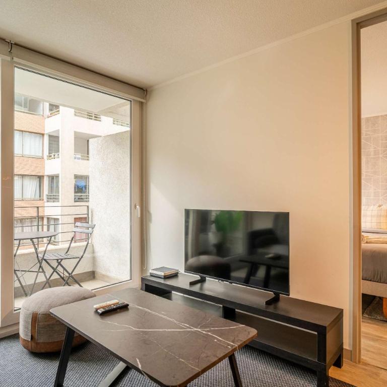 HOM I WiFi, AA, Movistar Arena, Metro Cerca - Apartment - 15