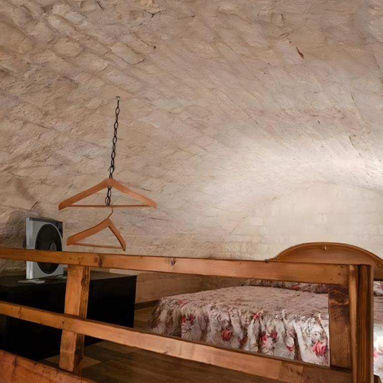 Gelso Bianco - Family Room with Private Bathroom - 13