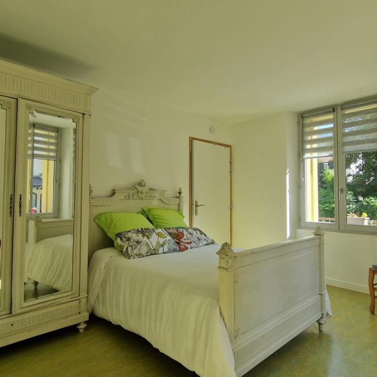 L'auberge le Toit Vert - Chambre Double - Accessible aux Personnes à Mobilité Réduite - 10