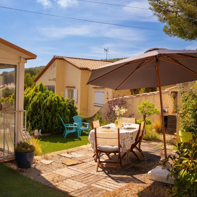 Maisonnette avec jardin et aperçu mer à Bandol - Appartement 1 Chambre avec Jardin - 1