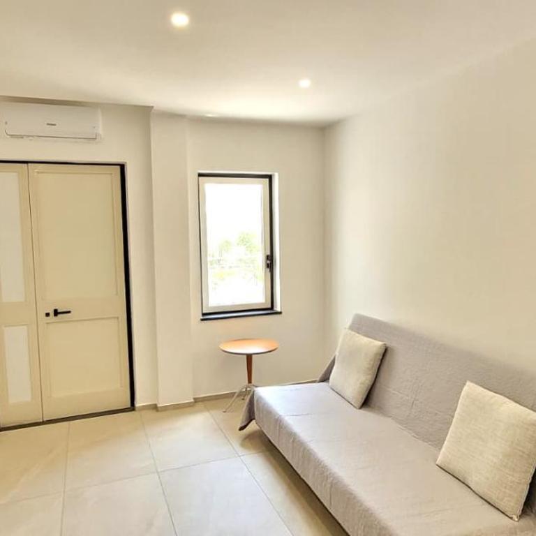 Radici Home - Appartamento Superior con Balcone - 11