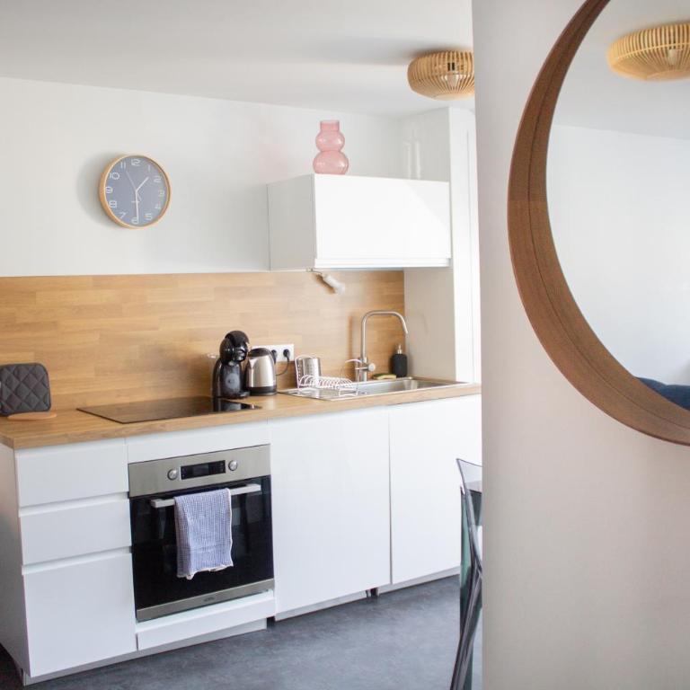 Blue Pink - Championnet - One-Bedroom Apartment - 11