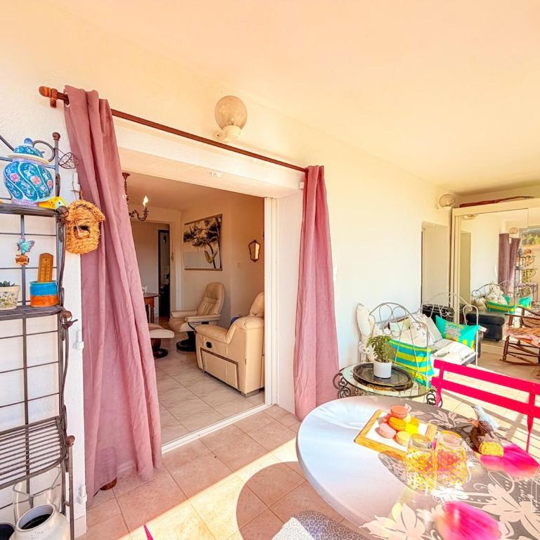 Maisonnette avec jardin et aperçu mer à Bandol - Appartement 1 Chambre avec Jardin - 4
