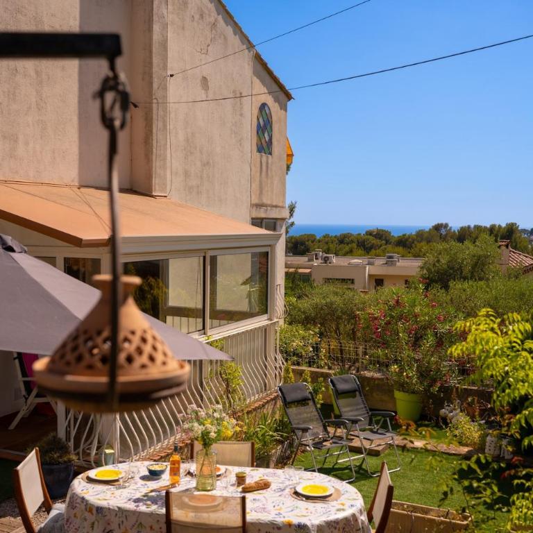 Maisonnette avec jardin et aperçu mer à Bandol - Appartement 1 Chambre avec Jardin - 6