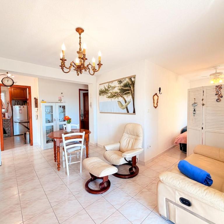 Maisonnette avec jardin et aperçu mer à Bandol - Appartement 1 Chambre avec Jardin - 7