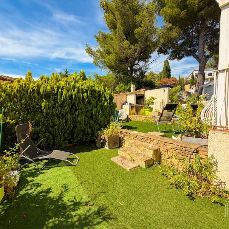 Maisonnette avec jardin et aperçu mer à Bandol - Appartement 1 Chambre avec Jardin - 8