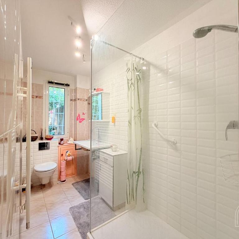 Maisonnette avec jardin et aperçu mer à Bandol - Appartement 1 Chambre avec Jardin - 25