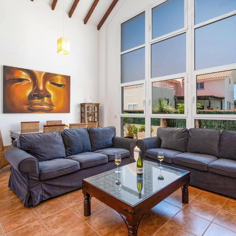 Villa Michelle by Villa Plus - Villa - 6