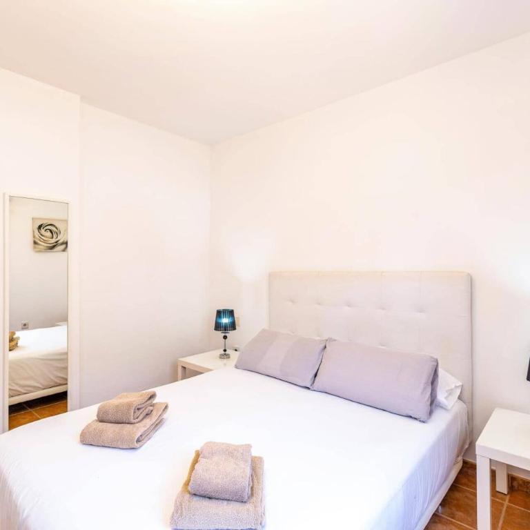 Villa Michelle by Villa Plus - Villa - 20