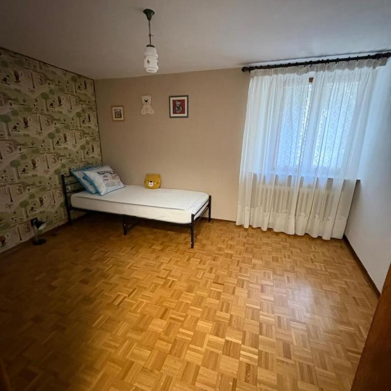 Grand et Petit Charme - Two-Bedroom Apartment with Balcony - 5