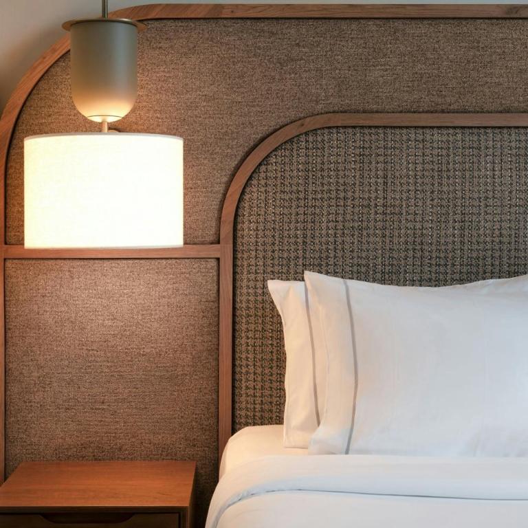 AC Hotel Palacio Universal by Marriott - Habitación Estándar - Cama extragrande - 4