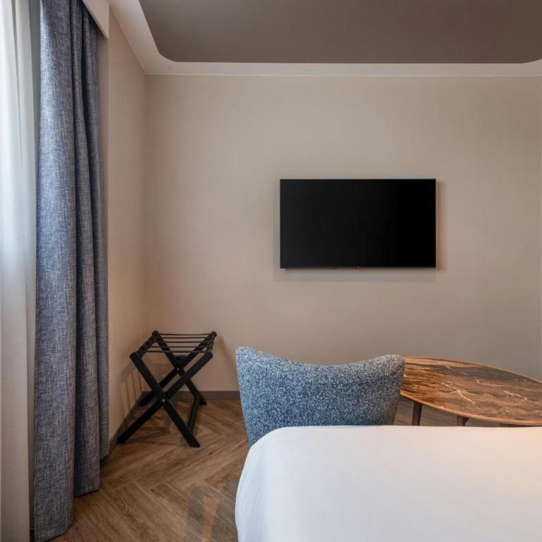 AC Hotel Palacio Universal by Marriott - Habitación Estándar - Cama extragrande - 5
