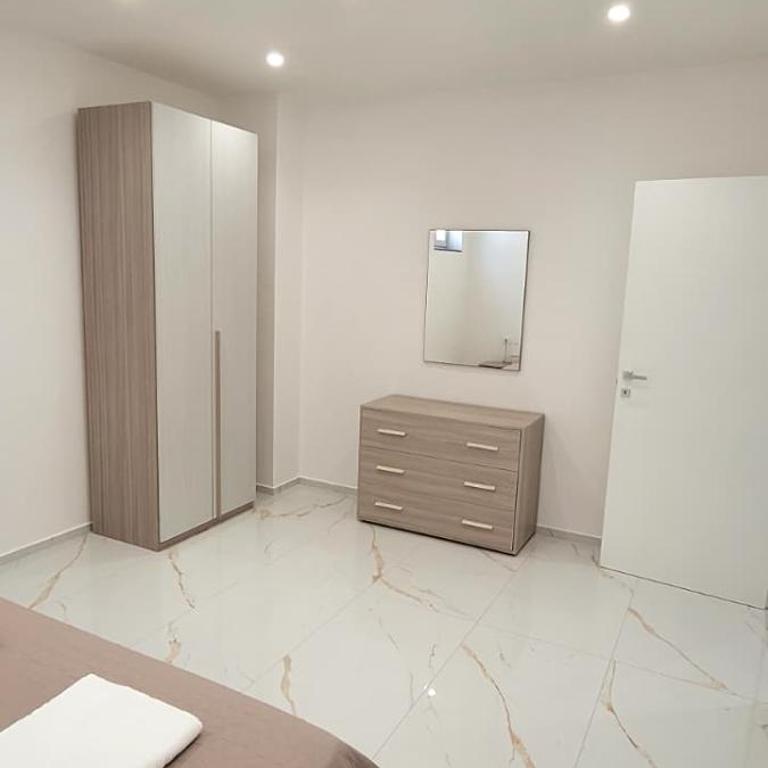 Radici Home - Appartamento Superior con Balcone - 18